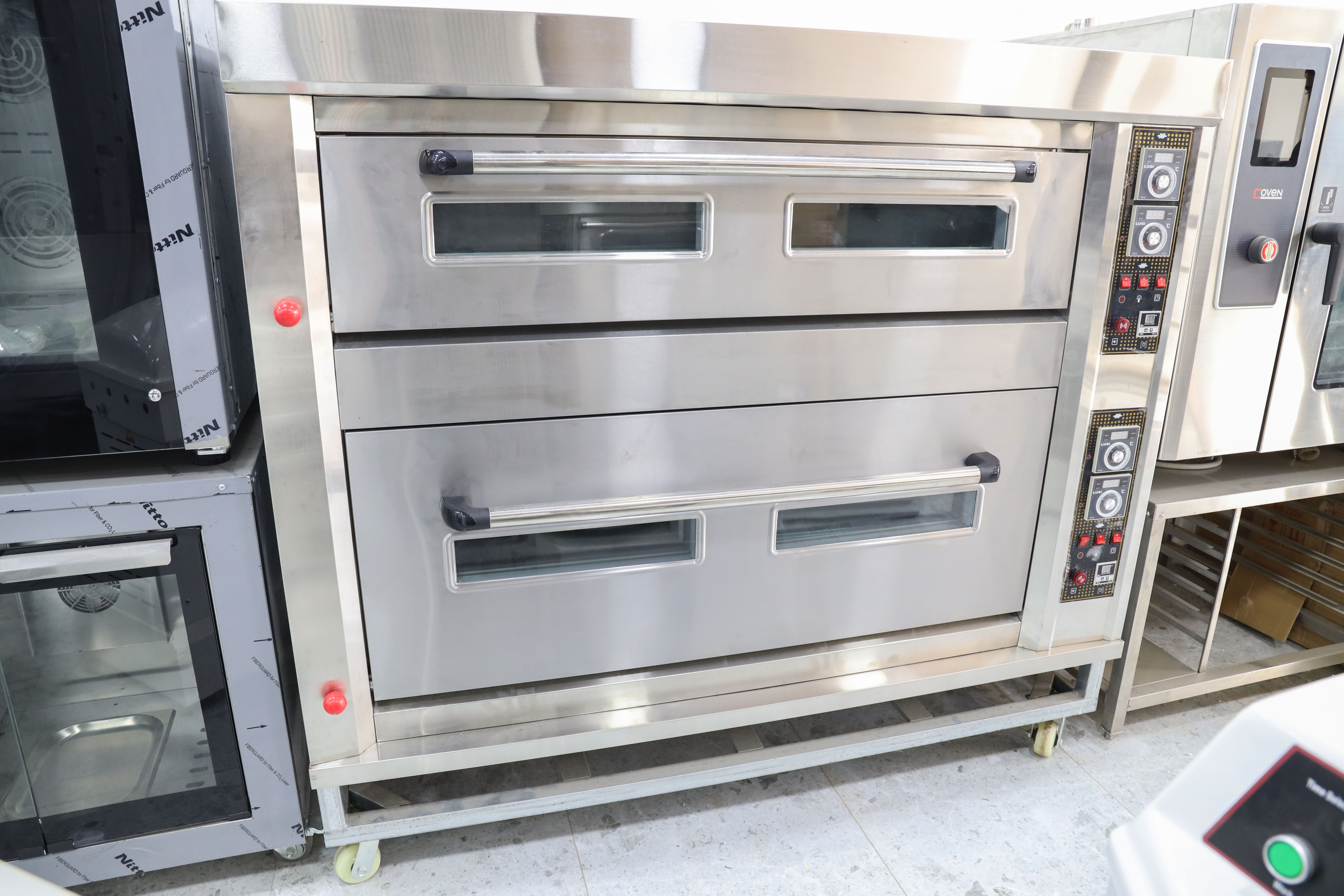 فرن غاز طبقتين